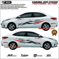 ราคา สติ๊กเกอร์รถยนต์ Toyota Sedan Civic Vios Camry Corolla ใหม่ล่าสุด เท่ (40802349480)
