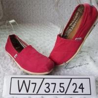ราคา TOMS แท้ % มือ 2 (871349943)