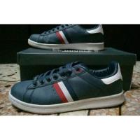 ราคา รองเท้าผ้าใบ cc double o ผู้หญิง (1004684937)