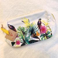 ราคา CLARINS กระเป๋าผ้ารักษ์โลก ใส่เครื่องสำอางค์ ของใช้ ของแท้จากเคาน์เตอร์ไทย (4512817033)