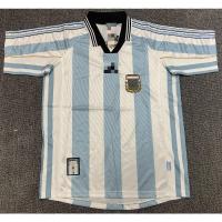 ราคา เสื้อฟุตบอลทีมชาติอาร์เจนตินาปี 1998 แบบแขนสั้น ดีไซน์ย้อนยุค (56051505497)