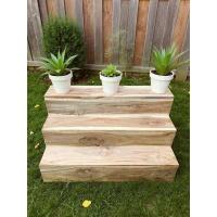 ราคา ชั้นวางรูปทรงขั้นบันไดสามชั้นมีทั้งแบบทึบและโปร่งทำจากไม้สักดิบสีธรรมชาติไม่ได้ทำสี (5647335339)