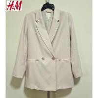 ราคา H&M เสื้อสูทผู้หญิง สีขาวครีม อก 37 นิ้ว มือสอง (29071867069)