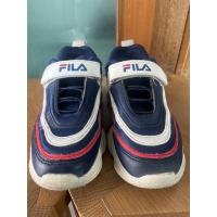 ราคา มือสอง ของแท้ รองเท้าผ้าใบ FILA เด็ก พร้อมกล่อง (16975385120)