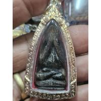 ราคา พระปิดตาไม้แกะ ของหลวงปู่รอดวัดนายโรงขนาดความสูง 3 เซนติเมตรพร้อมกรอบเงิน (48751146668)