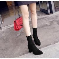 ราคา รองเท้าบูทซิปหลัง รองเท้าบูทส้นสูงหุ้มข้อหัวแหลม ความสูงส้น : 3.5 นิ้ว (6316779526)