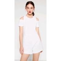 ราคา จั๊มสูทขาสั้น สีขาว เปิดไหล่ ️ Jaspal (18695523908)