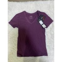 ราคา เสื้อcps สีม่วง ของใหม่ ของแท้ 100% เสื้อยืดคอวี เสื้อยืด ไซส์ XS (27323329672)