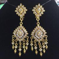 ราคา (พร้อมส่ง) ต่างหู 003 ต่างหูเครื่องประดับชุดไทยแบบหนีบ (21143791602)