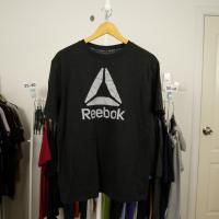 ราคา เสื้อยืด Reebok มือสอง อก42 ผู้ชาย ผู้หญิงใส่ได้ สีดำ รหัส C54 (25559554944)