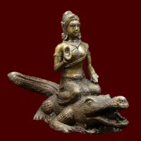 ราคา พระแม่คงคานั่งจรเข้ ขนาดบูชา รุ่นสอง หลวงปู่หงษ์ พรหมปัญโญ สุสานทุ่งมน จ.สุรินทร์ ปลุกเสก ปี2552 (2800629196)