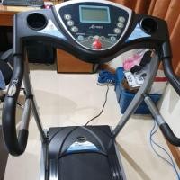 ราคา ขายลู่วิ่งมือสอง สภาพดี ใช้งานน้อย (2541071647)