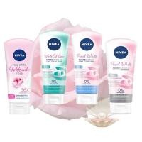 ราคา *หมดอายุ 12/02/2024* Nivea Cleansing Whip Foam 50 ml. โฟมล้างหน้า นีเวีย 50 มล. (22162686503)
