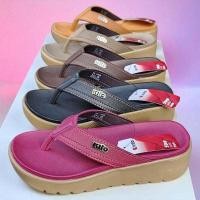 ราคา SIZE36-39 KITO รองเท้าแบบคีบของแท้ ส้น2นิ้ว ใส่ได้เดินง่ายสบาย พื้นนิ่ม รหัสAv6w (41969831134)