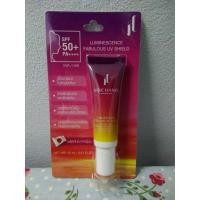 ราคา ขนาด mini กันแดดศรีจันทร์ Luminescence Fabulous UV Shield SPF50+PA++++ 15 ml. พร้อมส่ง (291136165)