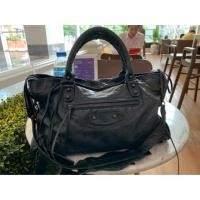 ราคา กระเป๋า balenciaga classic city มือ2 ของแท้ 100% (2656978615)