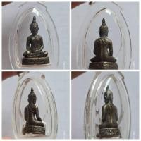 ราคา พระกริ่ง รูปหล่อ หลวงพ่อดำ จ. อ่างทอง เลี่ยมพร้อมใส่ (29200940225)