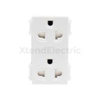 ราคา เต้ารับคู่ 3 ขา มีกราวด์ มีม่านนิรภัย สีขาว พานาโซนิค PANASONIC WEG15829 (24502538904)