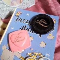 ราคา 1+1 USED LIKE NEW Too Faced glow kit blush on and highlight rosy glow บลัขออนและไฮไลท์ทูเฟซจาก glow kit used (955893124)