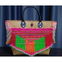 ราคา กระเป๋ากระจูด แต่งผ้าชาวเขา ลายปักชนเผ่า (28972727655)