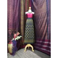 ราคา ซิ่น ผ้าไหม มัดหมี่ 3ตะกอ ไหมแท้ ขนาด 1x2เมตร สีดำ ลายมัดหมี่ รหัส R2Q-NY0619669 (23848996725)