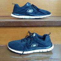 ราคา รองเท้า skechers มือสอง (869456461)