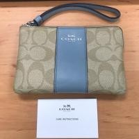 ราคา Coach คล้องมือ size M ขนาด 6x4 นิ้ว (1700120849)