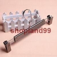 ราคา ไม้แขวน ไม้แขวนกางเกง ไม้แขวนกระโปรง ไม้หนีบกระโปรง ไม้หนีบกางเกง ไม้หนีบ อย่างดีสีเงินหัวแบน แพค10อัน รหัสHG127 (5488377330)