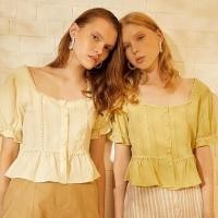 ราคา เสื้อครอปสีขาว แบรนด์ NATURE.BKK (6720759345)