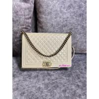 ราคา กระเป๋า Chanel boy แบรนด์เนมแท้ (57551173397)