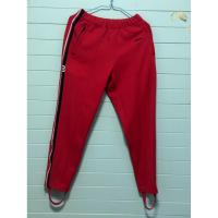 ราคา กางเกงวอร์ม Wilson สีแดง แถบข้างน้ำเงินขาว ทรงสปอร์ตวินเทจ เอว 26–30 นิ้ว ยาว 35.5 (ผ่านการแก้เอวเล็กน้อย)(มือสอง) (40974929113)