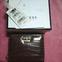 ราคา กระเป๋าสตางค์ใบสั้น ยี่ห้อ GUESS แท้ 100% (21048952929)