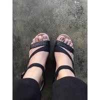 ราคา TOMS รองเท้าส้นเตารีด รองเท้ารัดส้น มือสอง (12152553897)