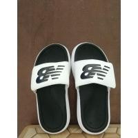 ราคา รองเท้าแตะ New​ balance ​มือสองของแท้ (22145083536)