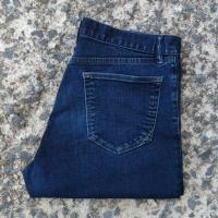ราคา 58/38 กางเกงยีนส์มือสอง Banana Republic รุ่น Tapered เอววัดจริง 38" ยาวทั้งตัว 41" ปลายขา 7" ผลิต Haiti ปี 2017 (25694894043)