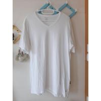 ราคา เสื้อยืด Calvin Klein แท้ (43364455776)