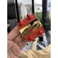 ราคา กำไลข้อมือ Tory Burch มือสอง สภาพสวย มาพร้อมถุงผ้า (18930620784)
