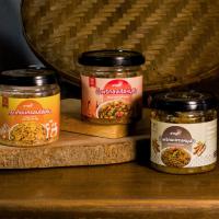 ราคา มารศรี แพ็ก 3 กระปุก : เซตอร่อยครบรส น้ำพริกลงเรือหมูสับ น้ำพริกมะขามหมูสับ กระเทียมกรอบไข่เค็ม 3 (26142610958)