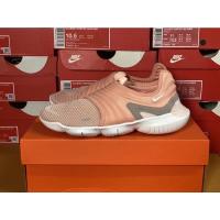 ราคา SALE คู่สุดท้าย ลดราคา Nike Free RN Flyknit 3.0 ของใหม่ ของแท้100% มีกล่องป้ายครบ 3,500 (12393858774)