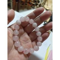 ราคา กำไลหินมงคล หินนำโชค หินโรสควอตซ์ (Rose Quartz) สีธรรมชาติแท้ 10 มิล (3703776474)