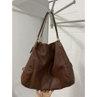 ราคา used Coach สะพายไหล่หนังแท้ สีน้ำตาลเข้ม (4892532848)