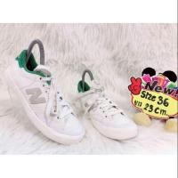 ราคา รองเท้าผ้าใบ New balance มือสอง (2308287521)