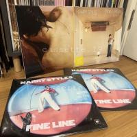 ราคา ใช้โค้ด20%เหลือ 1,400-1,800฿ พร้อมส่ง แผ่นเสียง Harry Styles - Harry Styles, Fine Line, Harry's House (18924891694)
