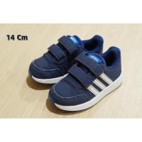 ราคา Adidas รองเท้าเด็กมือสองของแท้ รองเท้าผ้าใบเด็ก (23218861899)