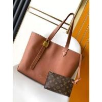 ราคา LOUIS VUITTON LOW KEY CABAS MM หนังวัวลายเกรน กระเป๋าถือ กระเป๋าสะพายไหล่ M25342 164 (26382413965)