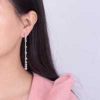 ราคา Moissan Diamond PT950 ต่างหูทองคำขาวต่างหูพู่รูปดาวสี่แฉก 3 จุดทองคำขาวบริสุทธิ์ส่องแสง Noble (27115684498)