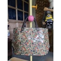 ราคา กระเป๋าผ้าลายดอกเคลือบพลาสติกกันน้ำ มือสอง (24595747761)