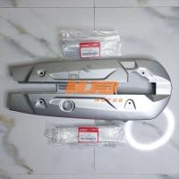 ราคา บังโซ่เวฟ125iปลาวาฬ ปี 2012-2017 ครอบโซ่เวฟ125i LED ปี 2018-2022 แท้ศูนย์ (29203487672)