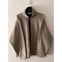 ราคา เสื้อผ้าฟรีสมือสอง renoma (41868186681)