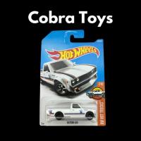 ราคา Datsun 620 - Cobra Toys - Hot Wheels - รถโมเดลสเกล 1:64 (53002746910)